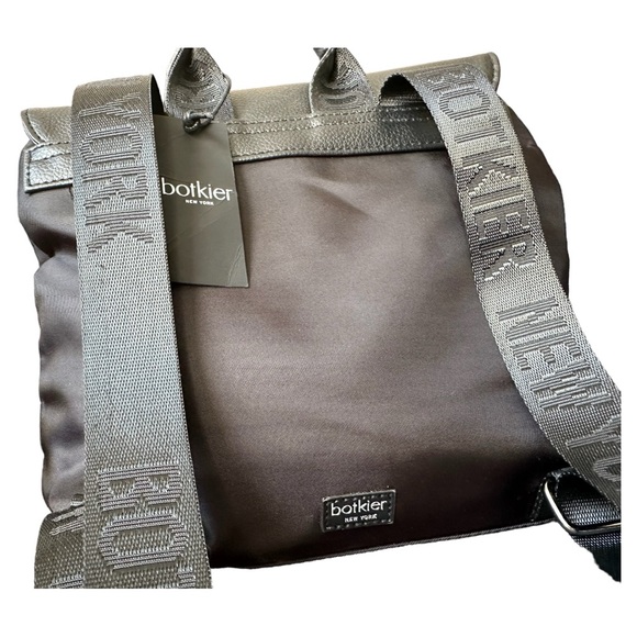 Botkier New York Black Backpack NWT - Picture 6 of 8